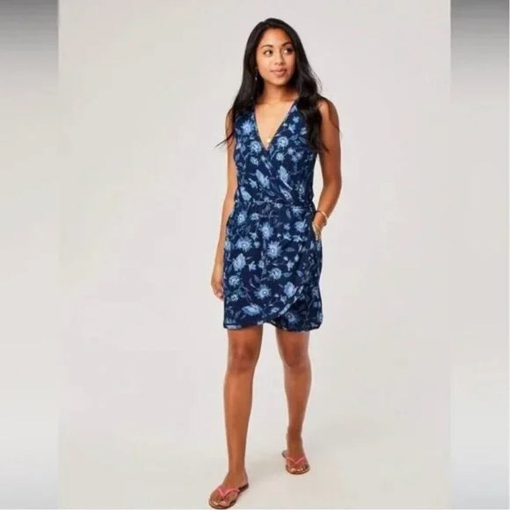 Sleeveless Navy Floral Wrap Dress